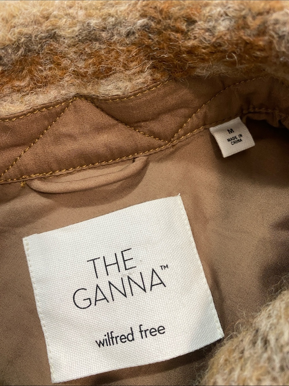Aritzia Wilfred Ganna Brown and Cream Plaid Teddy Shacket Size M 75% Wool Laine - Picture 9 of 16